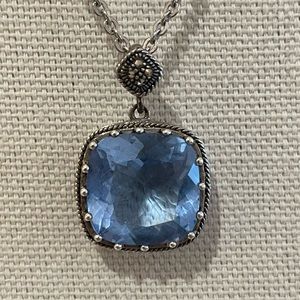 ♥️sterling silver lilac coloured quartz stone necklace